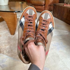 Burberry sneakers